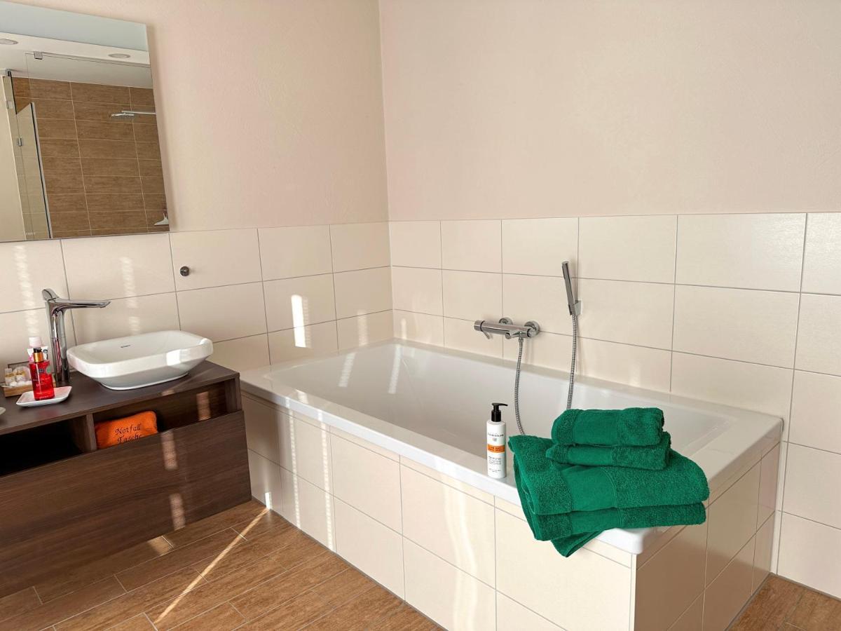 Apartement Am Schloss Pillnitz Dresden Exteriör bild
